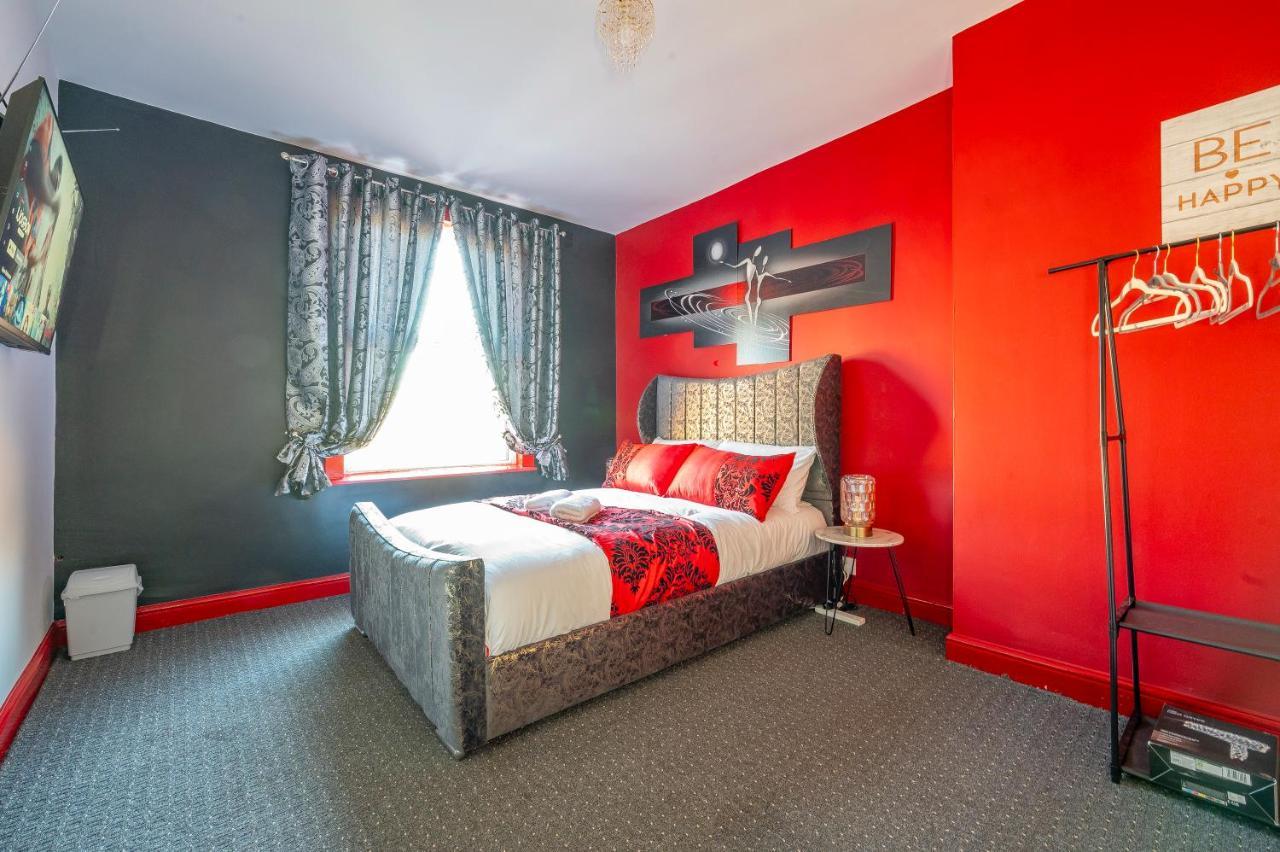 *1Es* For Your Most Relaxed & Cosy Stay + Free Parking + Free Fast Wifi * 利兹 外观 照片